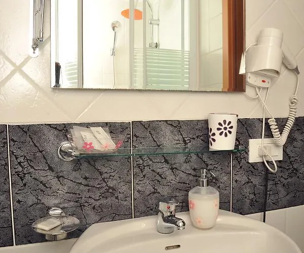 Al Viminale Konukevi 4*